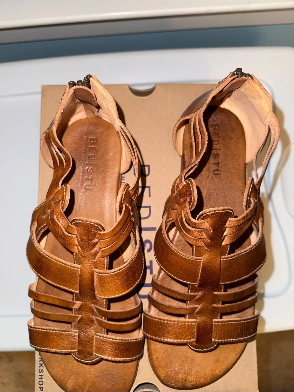 Bed Stu Tan Rustic Leather Cara Sandals 9.5